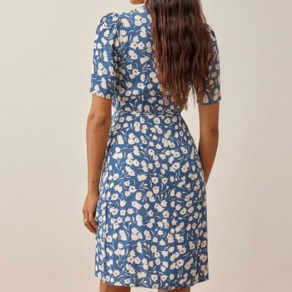 Reformation Laurent Floral Wrap Dress in Blue Tulip Floral Print - Picture 2 of 2